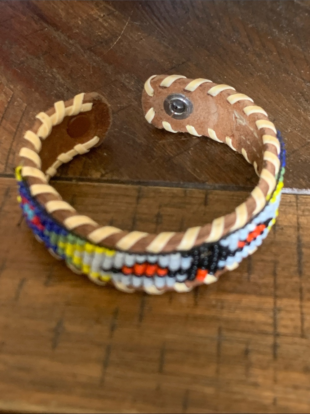Unisex VTG 70s Indian Beaded Leather Cuff Bracelet - Multicolor